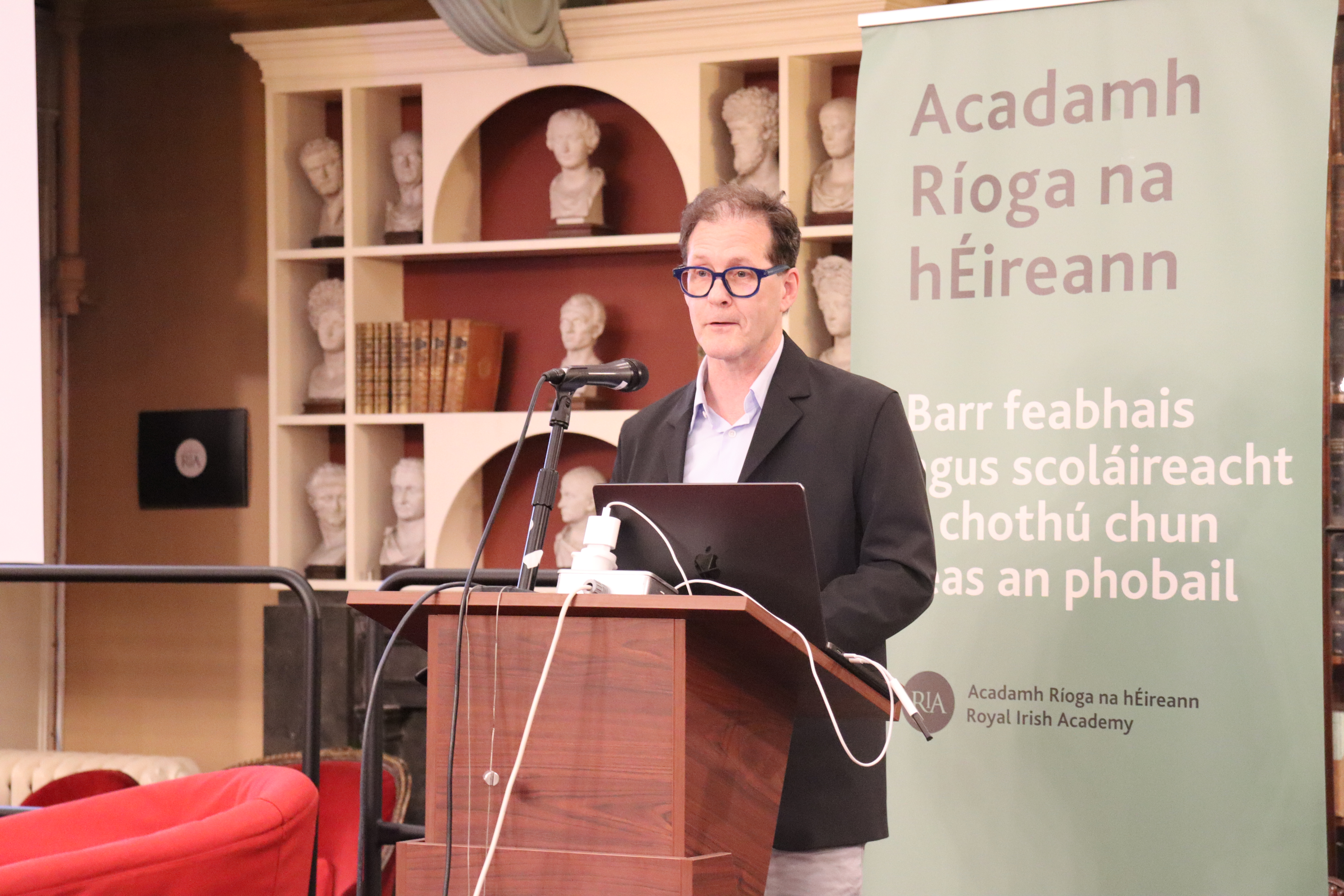 RIA public talk by Hugo Parlier